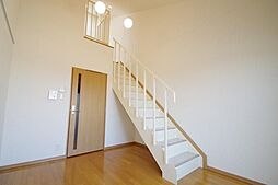 小田急小田原線 町田駅 徒歩5分の賃貸マンション 4階2Kのリビング/ダイニング