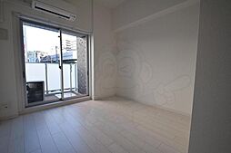 Osaka Metro千日前線 桜川駅 徒歩1分の賃貸マンション 5階1Kのリビング/ダイニング