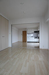 BJハウス博多 7階1LDKのリビング/ダイニング