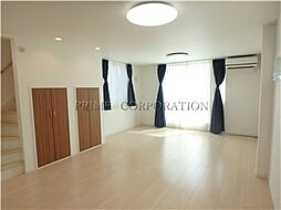 ルイ・コスタ 2LDKのリビング/ダイニング