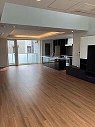 八雲ハウス 1階3LDKのリビング/ダイニング