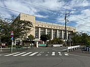 世田谷区立玉堤小学校（696m）