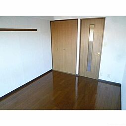 ロイヤルハイツ堀之内 1階1Kのリビング/ダイニング