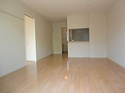 JR中央線 高尾駅 バス5分 鍛冶屋敷下車 徒歩1分の賃貸アパート 2階2LDKのリビング/ダイニング