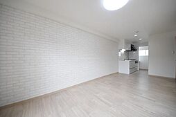 JR中央線 西八王子駅 徒歩13分の賃貸マンション 3階1LDKのリビング/ダイニング