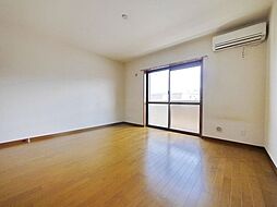 パルフェイノウエ 205 2階1Kのリビング/ダイニング