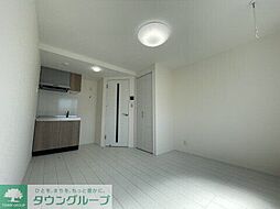 アンドベース 4階ワンルームのリビング/ダイニング