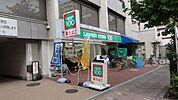 ローソンストア100台東根岸三丁目店 145m