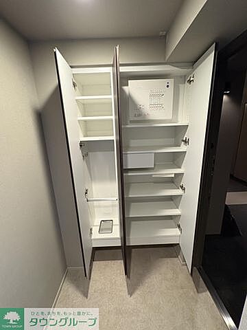 収納
