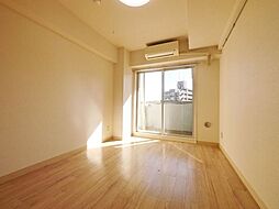 東急東横線 新丸子駅 徒歩6分の賃貸マンション 3階ワンルームのリビング/ダイニング