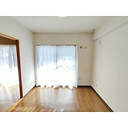 コスミック雅 1階2DKのリビング/ダイニング