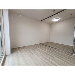 トリシア八幡 2階1LDKのリビング/ダイニング