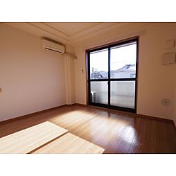 Ｐｕａｔ　Ｃ 2階2LDKのリビング/ダイニング