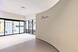 ポピンズナーサリースクールららテラスHARUMI　FLAG 徒歩6分。 420m