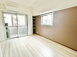 アヴェニール東麻布（AVENIR東麻布） 201 2階2Kのリビング/ダイニング