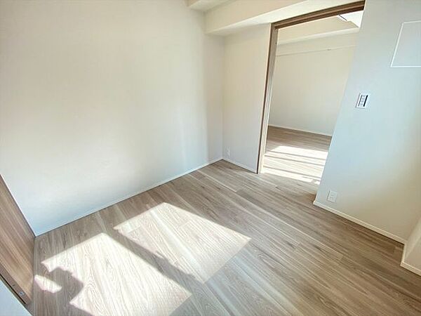 apartment 東京都千代田区神田多町２丁目3-7
地図を見る