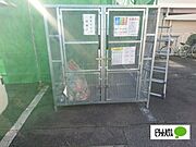敷地内ごみ置き場