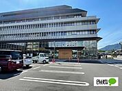 役所「上田市役所まで4792m」