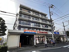 島村マンション 301 ｜ 東京都足立区梅田３丁目（賃貸マンション2K・3階・34.00㎡） その1