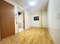 メゾンド・ワイズ 101 1階1Kのリビング/ダイニング