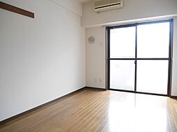 アルカディア 205 2階1Kのリビング/ダイニング