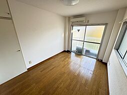 第三泉コーポ 302 3階1Kのリビング/ダイニング