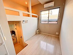 フィオーレ梅島 203 2階ワンルームのリビング/ダイニング