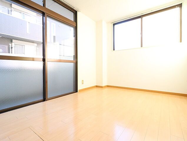 寝室