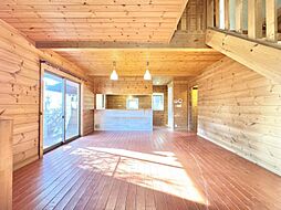 名取市愛島台6丁目戸建 4SLDKのリビング/ダイニング