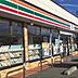 周辺：コンビニ セブンイレブン 多賀城新田店（徒歩5分） 370m