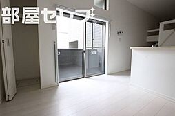 colors 2階1Kのリビング/ダイニング