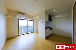 コートシャイン 4階1LDKのリビング/ダイニング