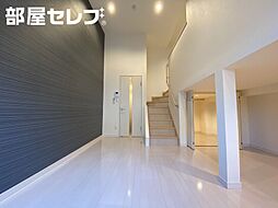 エメテラス 2階1Kのリビング/ダイニング