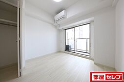 エステート金山 4階1Kのリビング/ダイニング