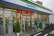 ファミリーマート熱田白鳥三丁目店 323m