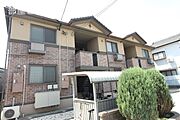 閑静な住宅街なので静かな所が好きな方おすすめです。