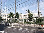 名古屋市立港明中学校 1467m