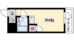 プレスイン城屋敷 3階
