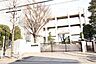 周辺：名古屋市立供米田中学校 356m