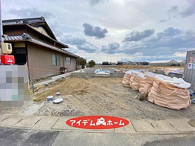 外観：3号棟外観写真 　　　平日の案内も可能です 　お気軽にお問い合わせください 