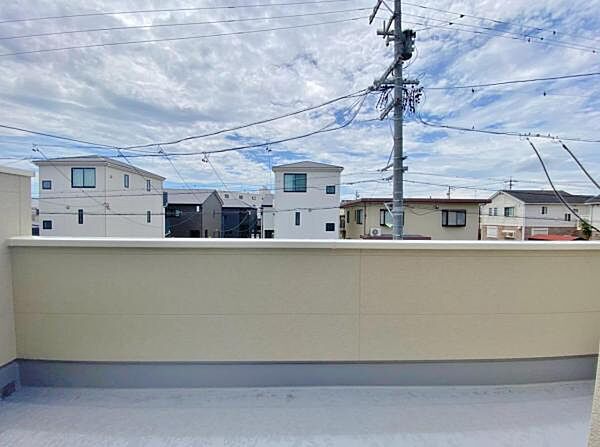 バルコニーを拡大表示