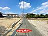 外観：●○東側前面道路○● 平日のご案内も可能です！ 