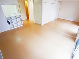 グリーンフォレストH 101 1階2LDKのリビング/ダイニング