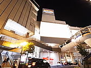 高島屋新館（350m）