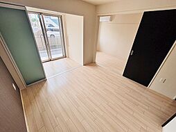 パルク　フェルメ 101 1階1LDKのリビング/ダイニング