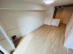 EAST　IV 102 1階1LDKのリビング/ダイニング