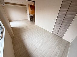 ソラーナ　フェリス 202