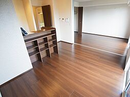 サンヒルズヴィラカインドネスI 201 2階2SLDKのリビング/ダイニング