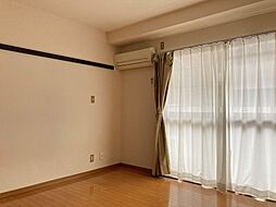 サントノーレ 105 1階1Kのリビング/ダイニング