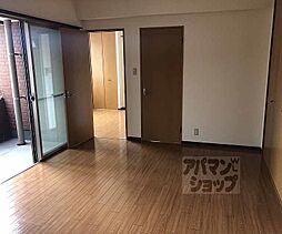 ティンクルコート桂イースト 3LDKの写真